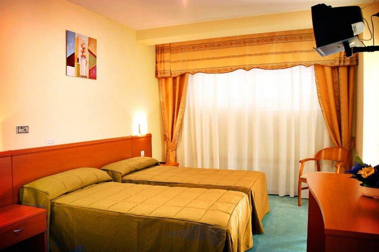 Hotel Las Vinas Arteixo Kültér fotó