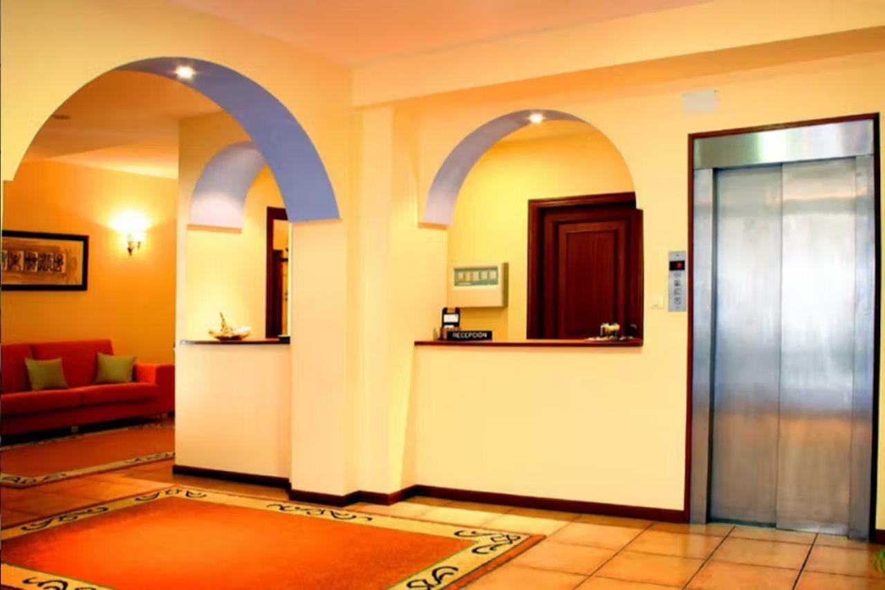 Hotel Las Vinas Arteixo Kültér fotó