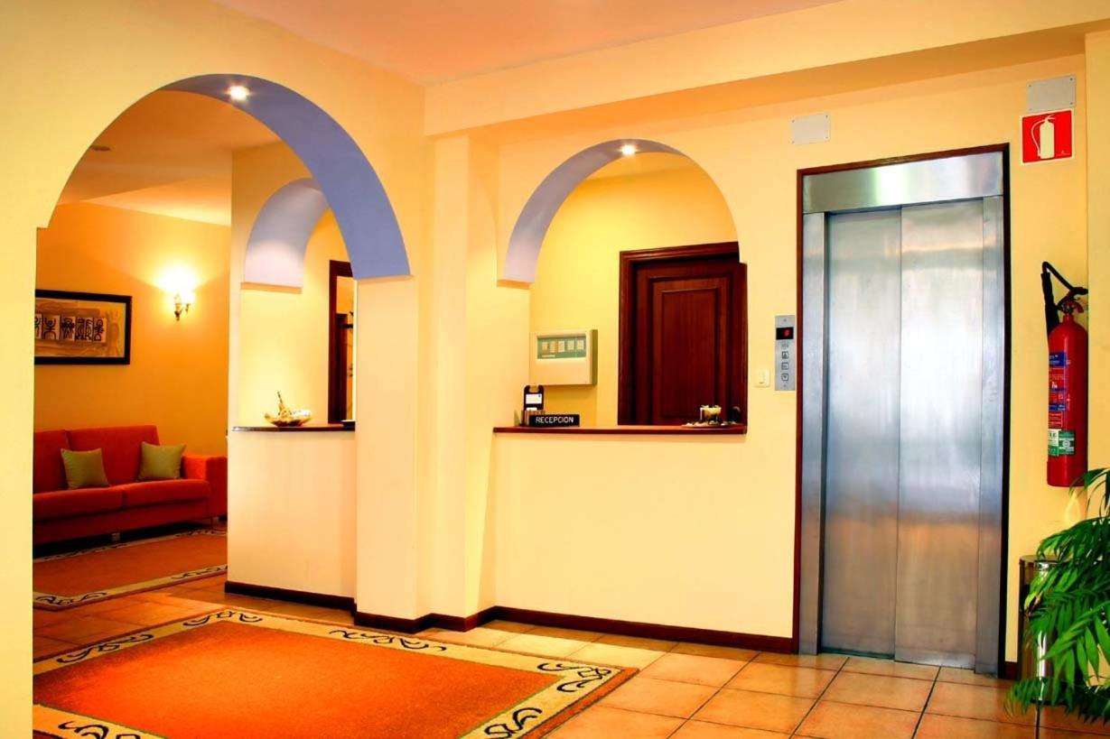 Hotel Las Vinas Arteixo Kültér fotó