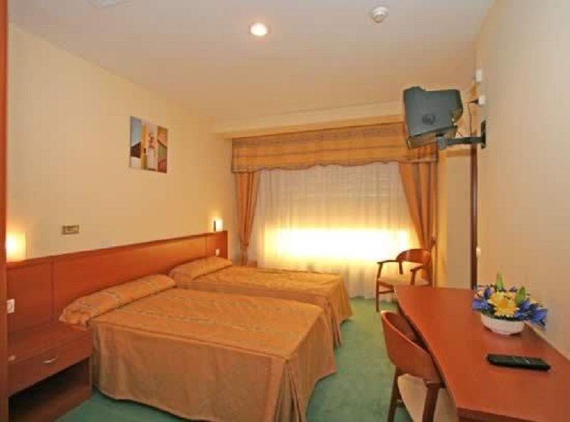 Hotel Las Vinas Arteixo Kültér fotó